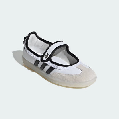 White / Black / Silver