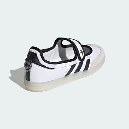 White / Black / Silver
