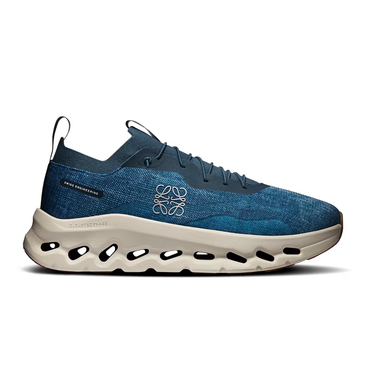 Auf dem Lauf Cloudtilt LOEWE