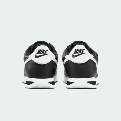 Black / White
