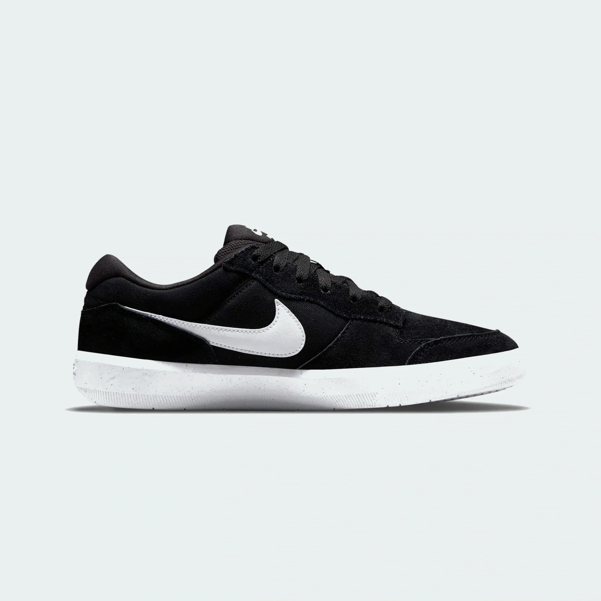 Black / White