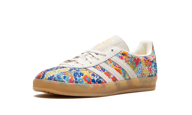AD Gazelle Indoor Liberty London Floral Embroidery