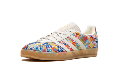 AD Gazelle Indoor Liberty London Floral Embroidery