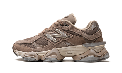 NB 9060 Mushroom Timberwolf